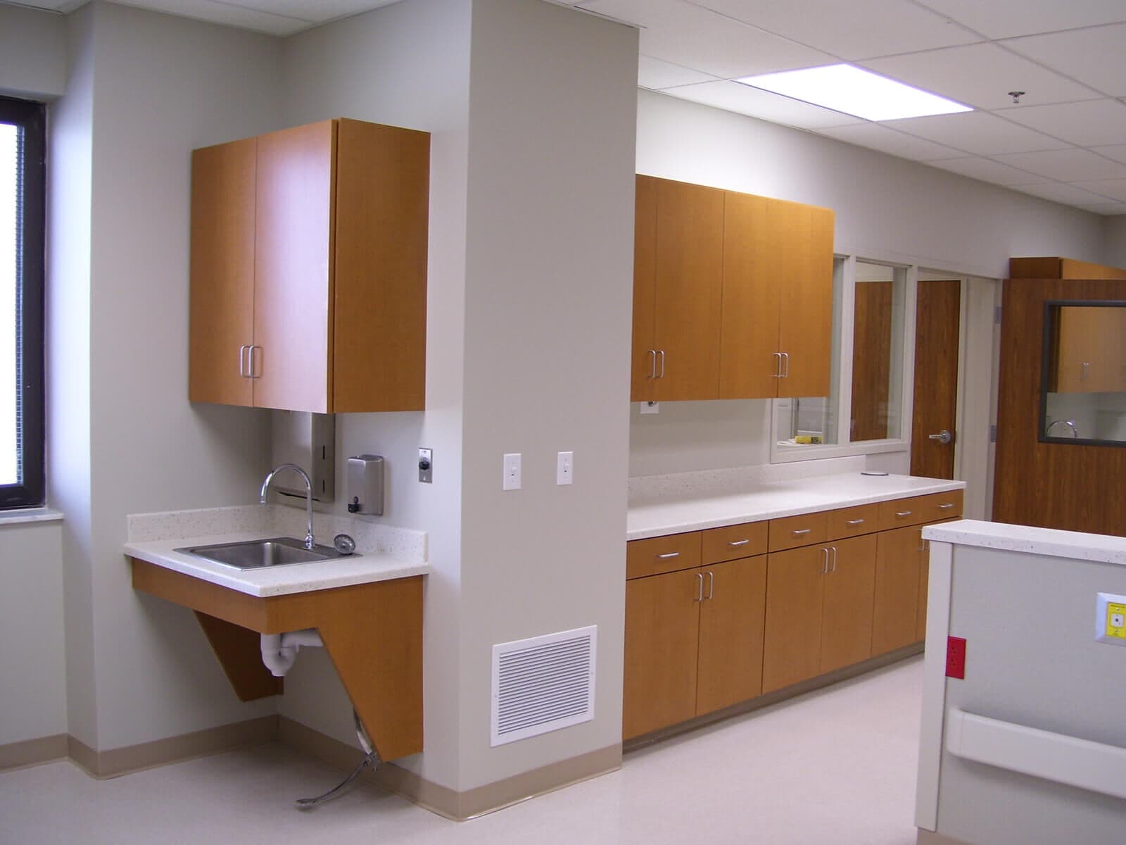 Emergency Room, Rio Grande Regional Hospital (photo 4 of 5)