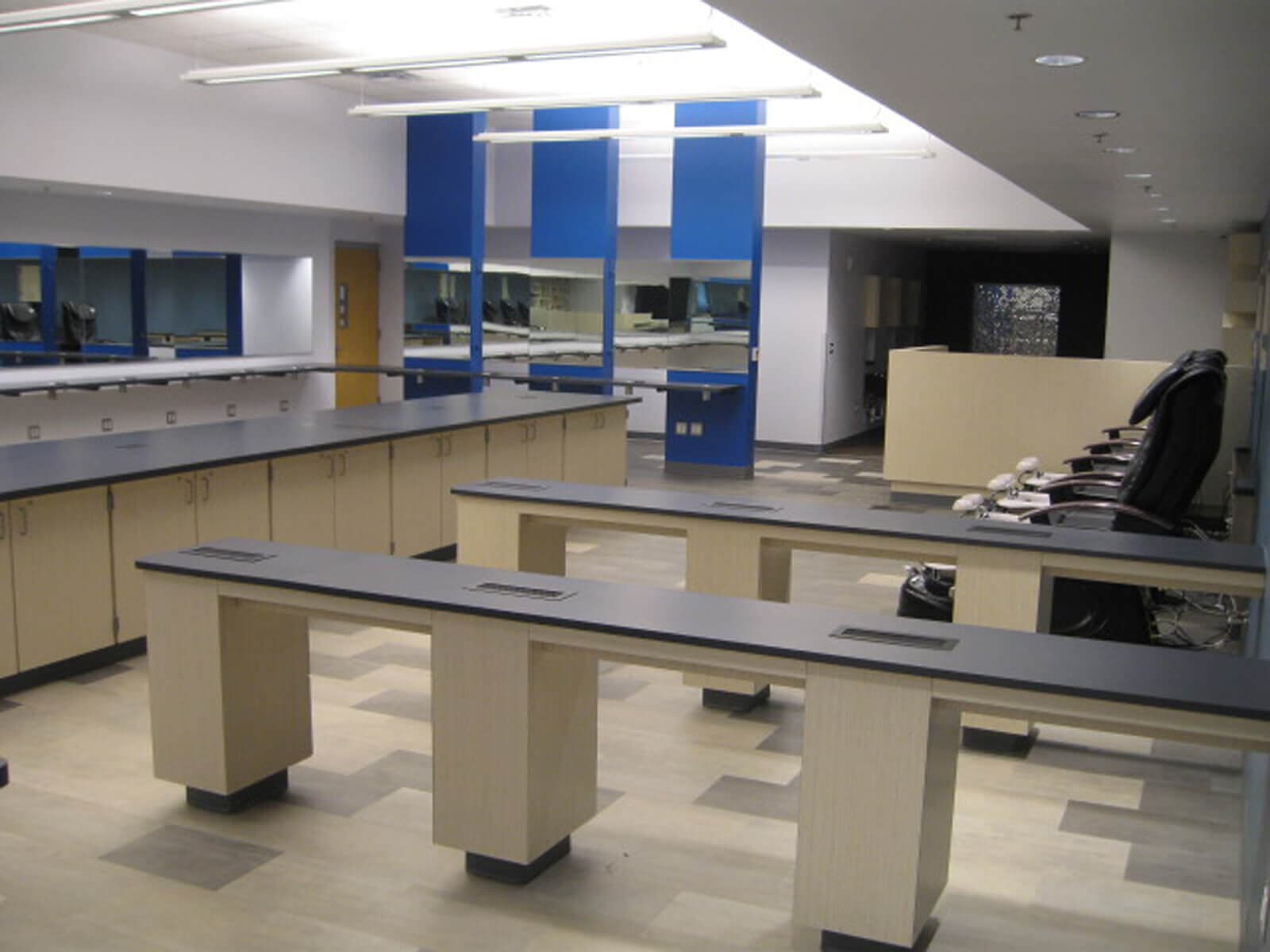 Memorial High School Girls' Locker Room, McAllen ISD (photo 4 of 4)